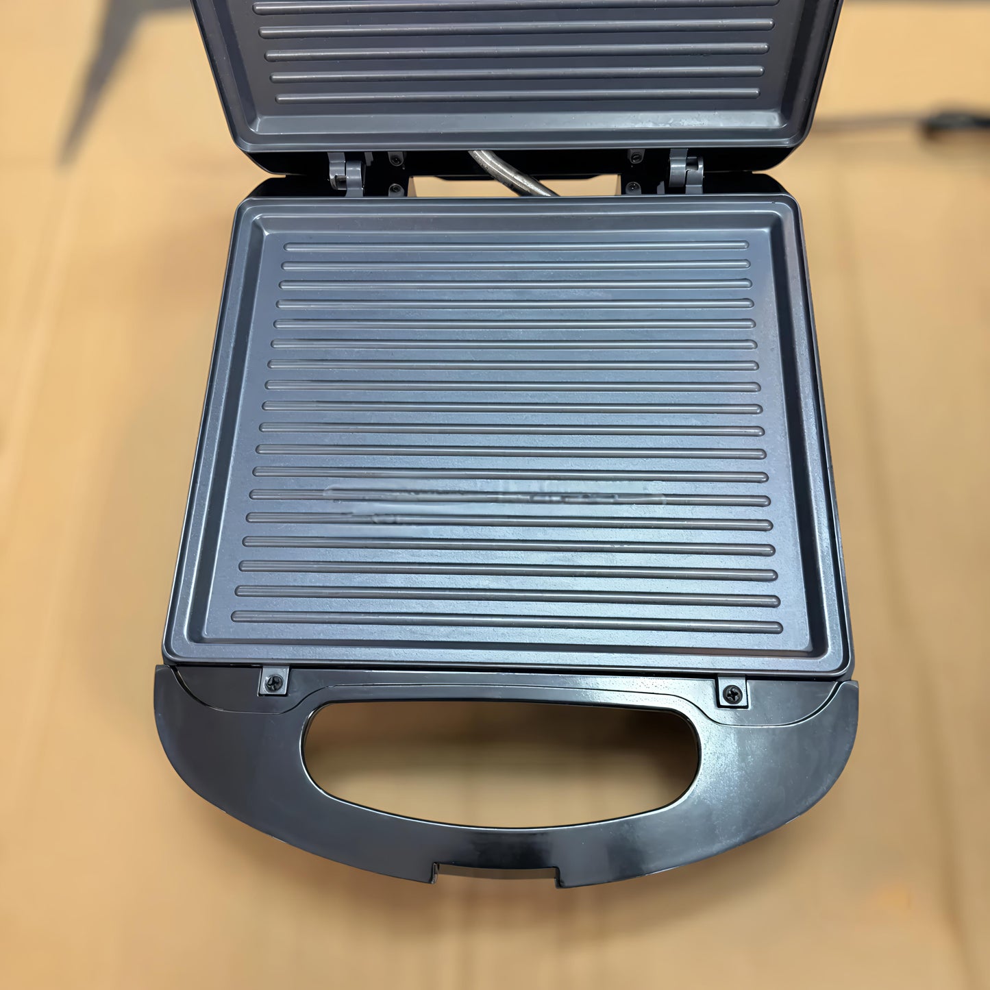 Uakeen Electric Grill Maker  German Lot