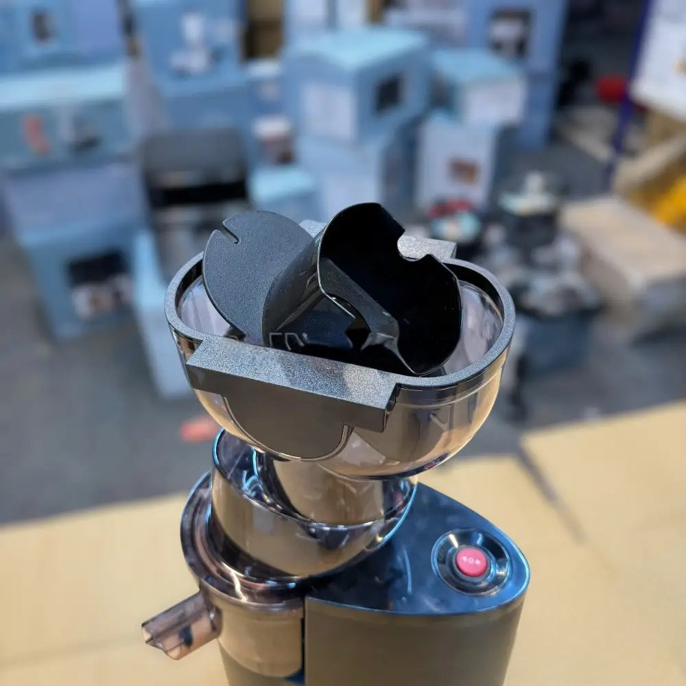 Uakeen 1000W Powerful Slow Juicer ( cold press juicer)