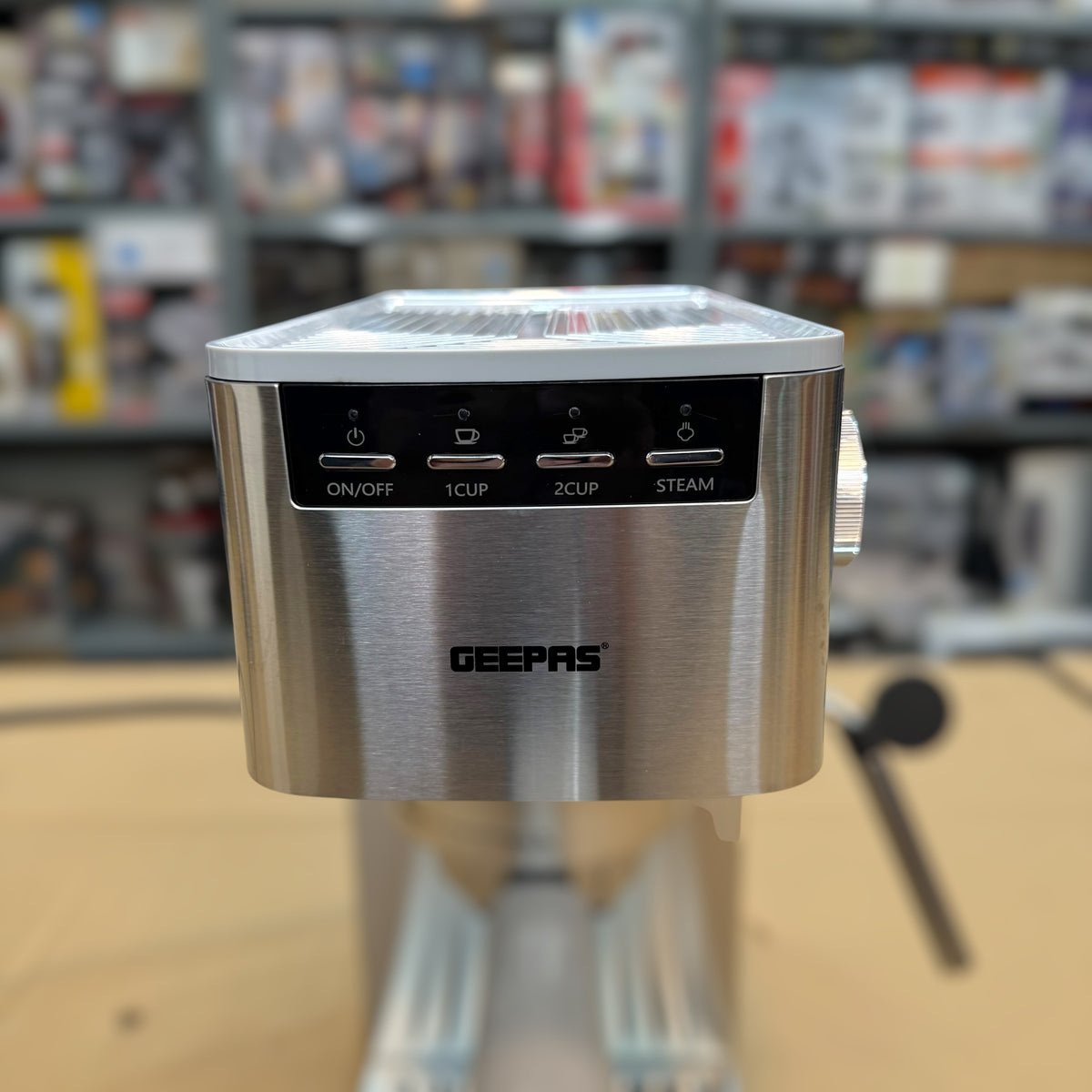 GEEPAS 1450W Espresso & cappuccino Coffee Machine-1415
