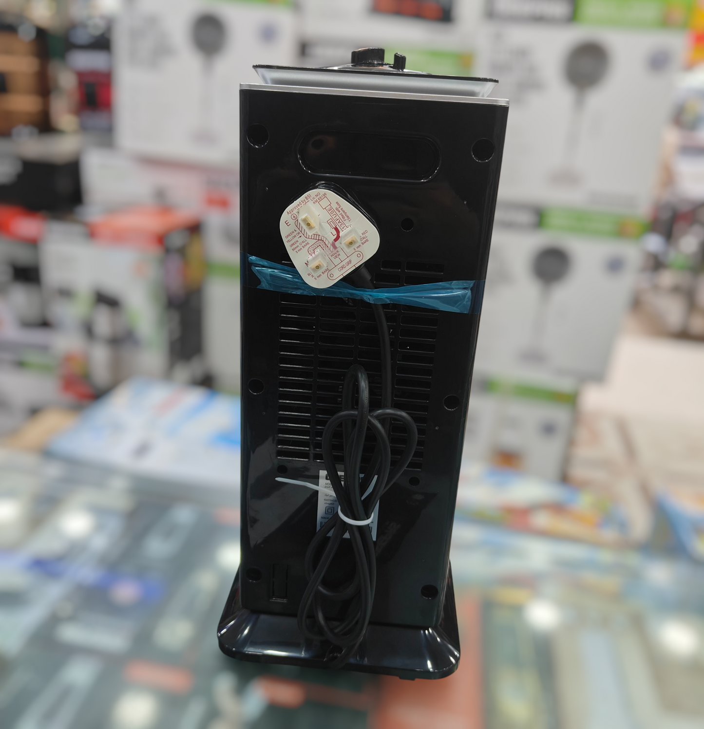 Geepas PTC ceramic fan heater GRH 28571